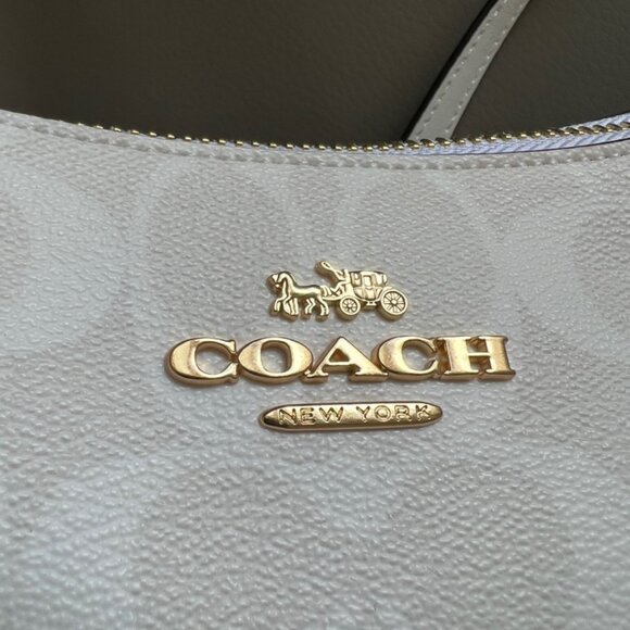 Coach Teri Shoulder Bag In Signature Canvas - Picture 9 of 11